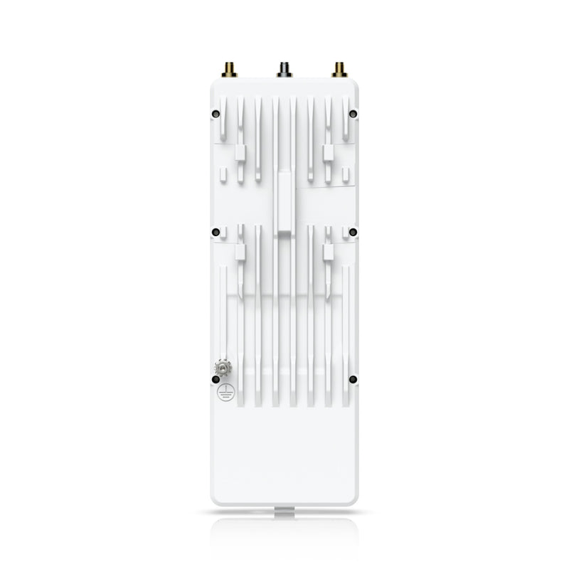 Ubiquiti UISP Wave MLO5 5-GHz Wi-Fi 7 - White